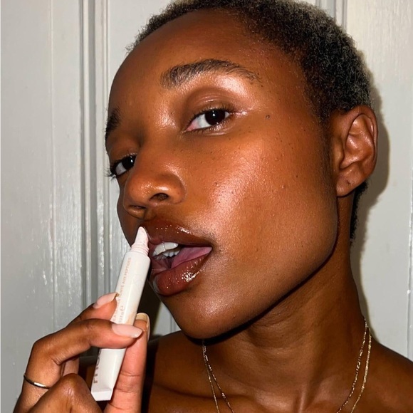 Brand new in box Rhode cinnamon bun lip tint - Picture 3 of 3